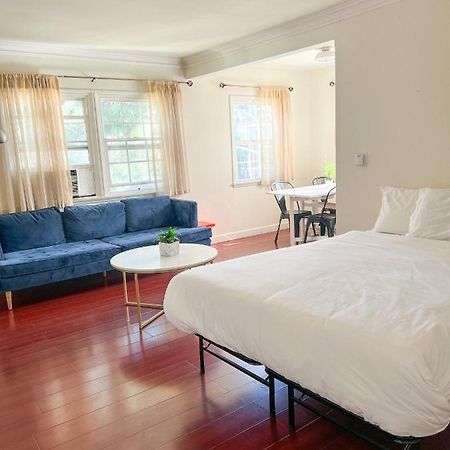 Charming Century City Condo Los Angeles Esterno foto